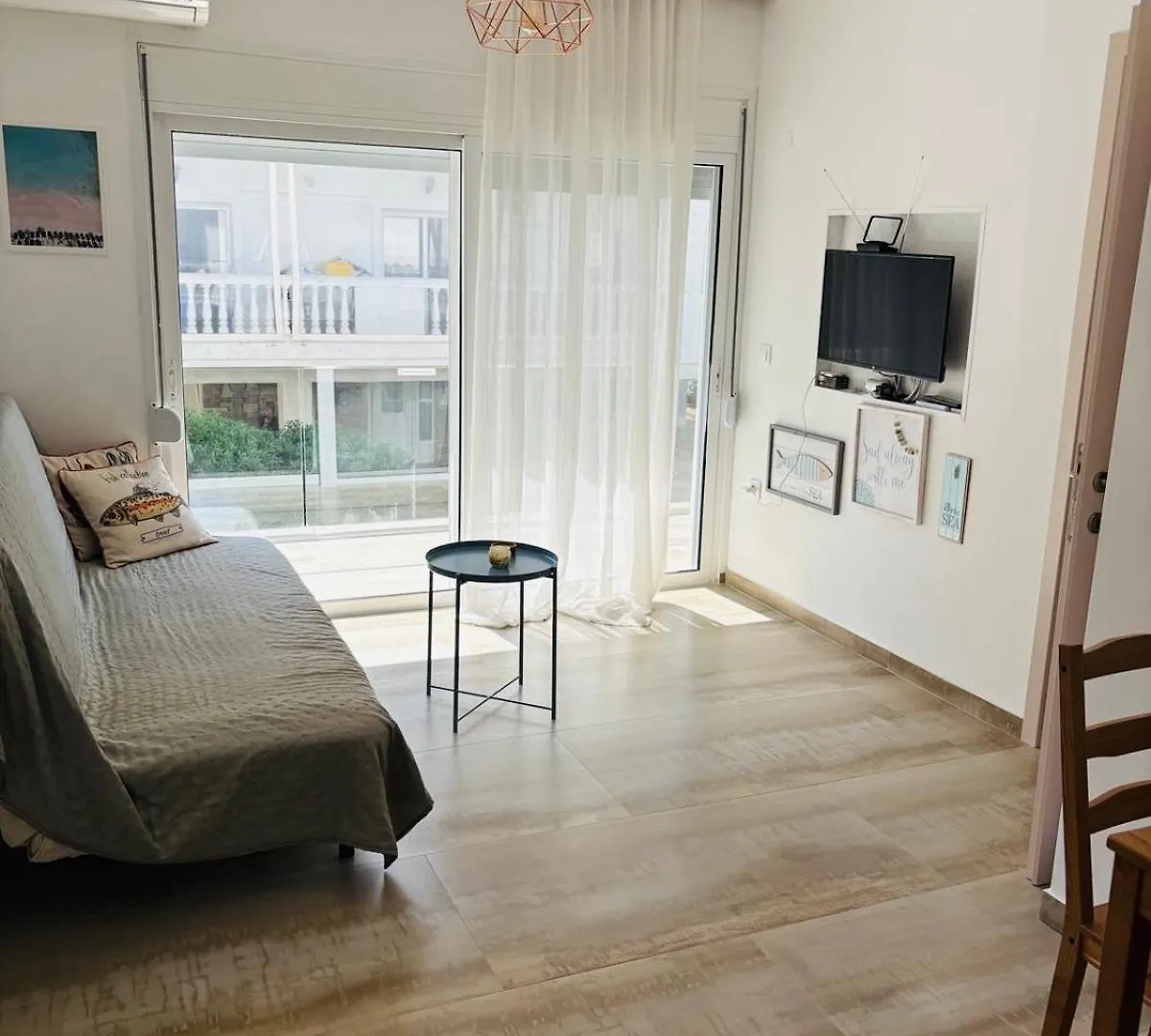 Apollo Peraia Apartment Greece